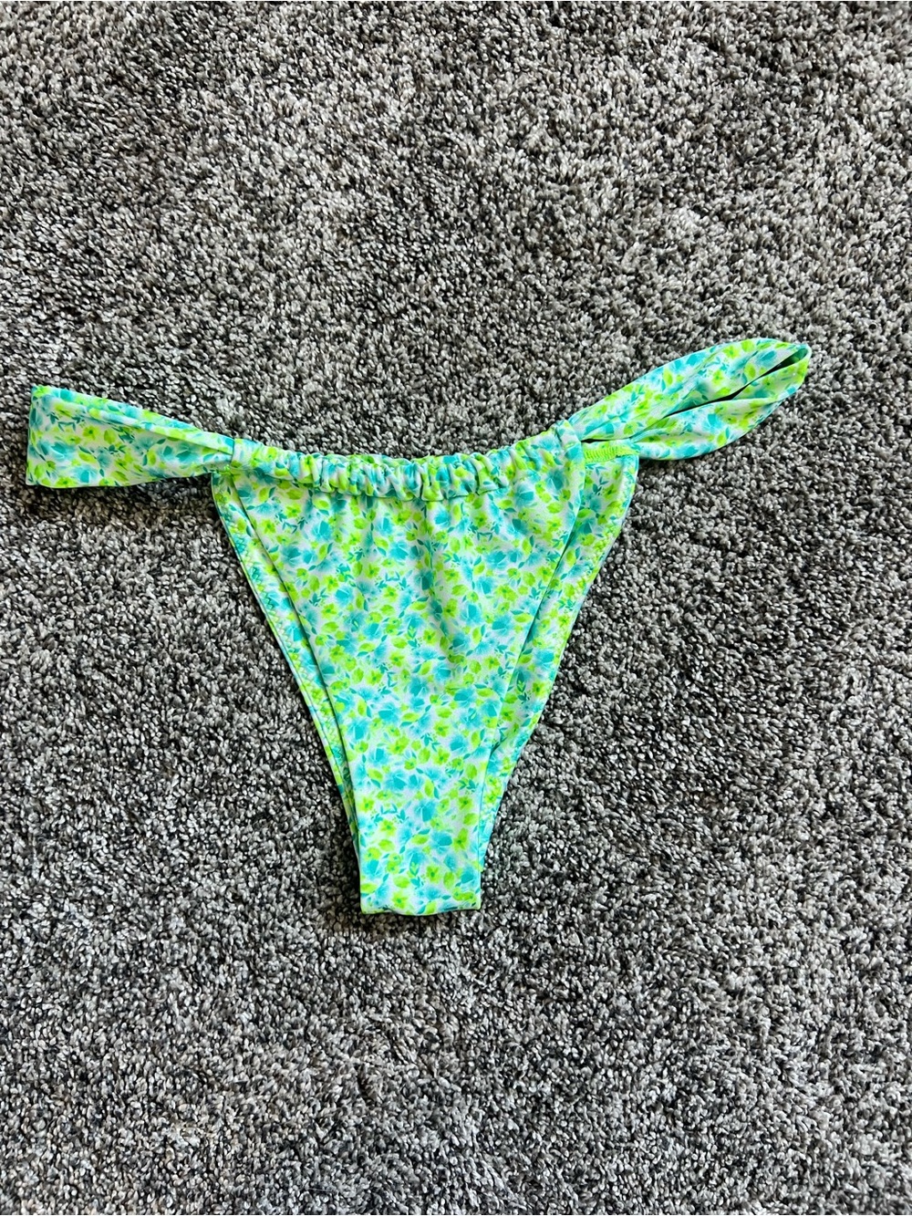 Kulani Kinis Rouched Thong Bikini Bottom *bottom only* - Picture 4 of 8